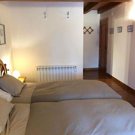 Casa De Piedra Con Encanto En El Bonito Pueblo De Bagergue Eksteriør bilde