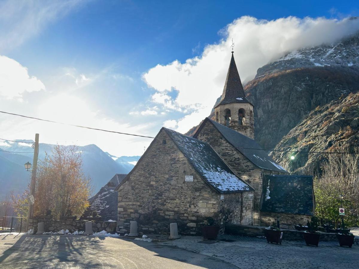 Casa De Piedra Con Encanto En El Bonito Pueblo De Bagergue Eksteriør bilde
