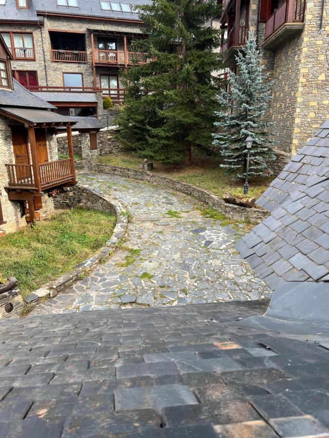 Casa De Piedra Con Encanto En El Bonito Pueblo De Bagergue Eksteriør bilde