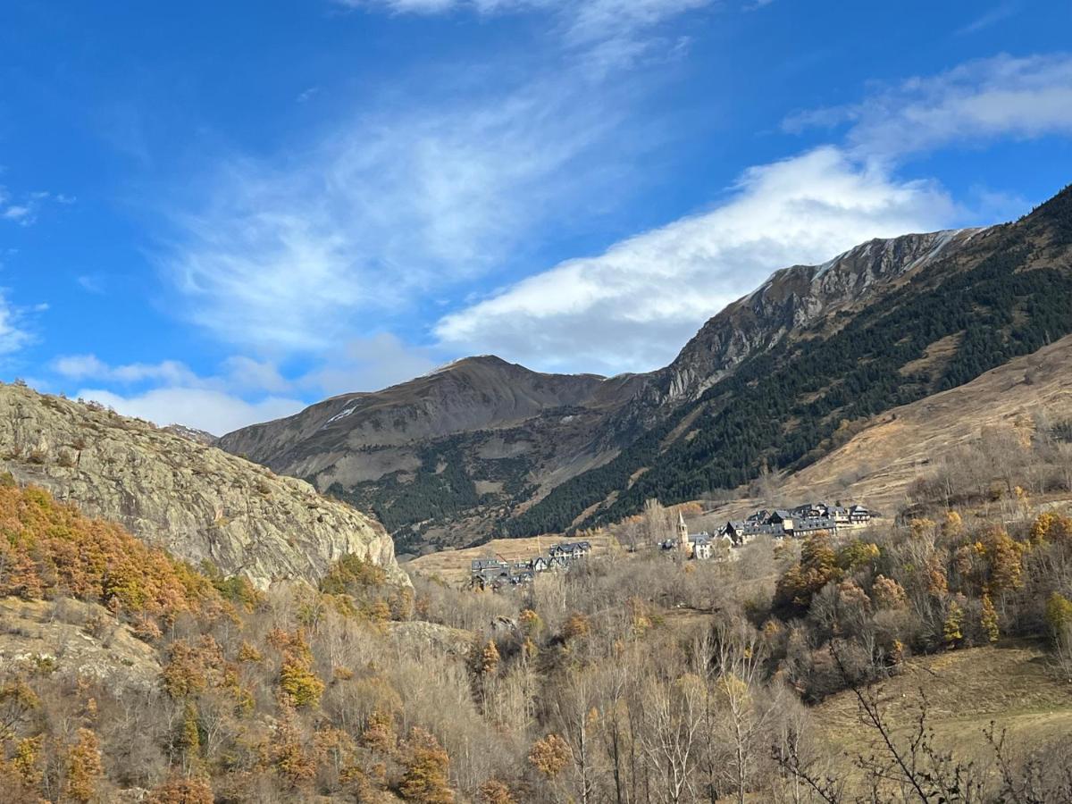 Casa De Piedra Con Encanto En El Bonito Pueblo De Bagergue Eksteriør bilde