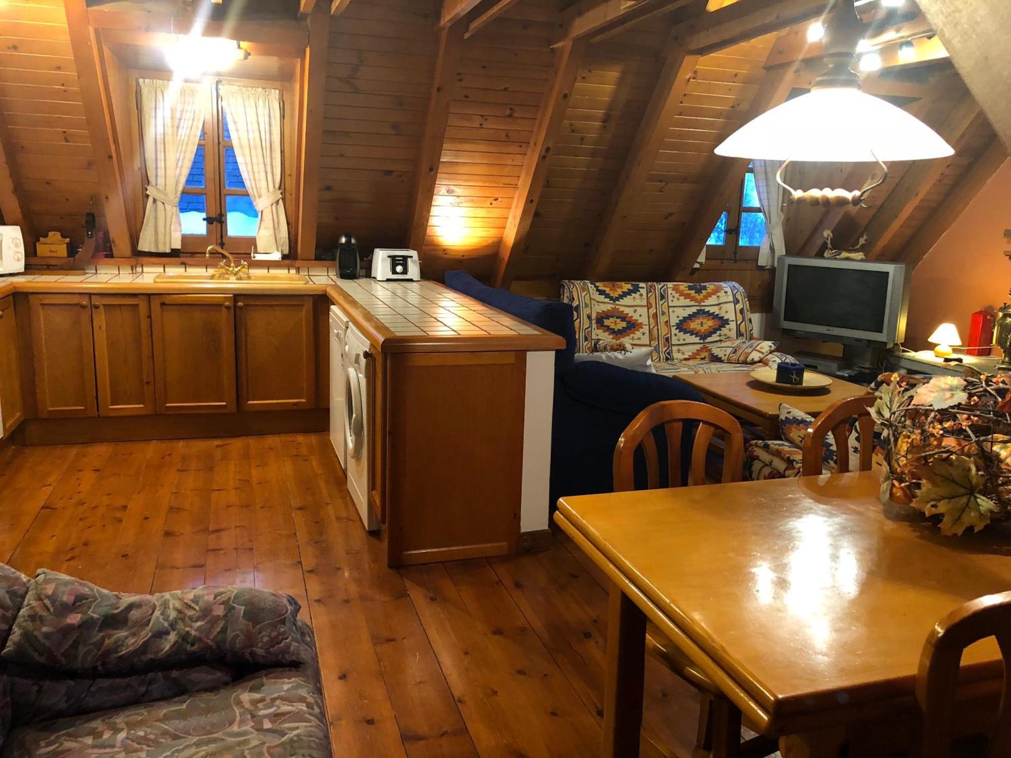 Casa De Piedra Con Encanto En El Bonito Pueblo De Bagergue Eksteriør bilde