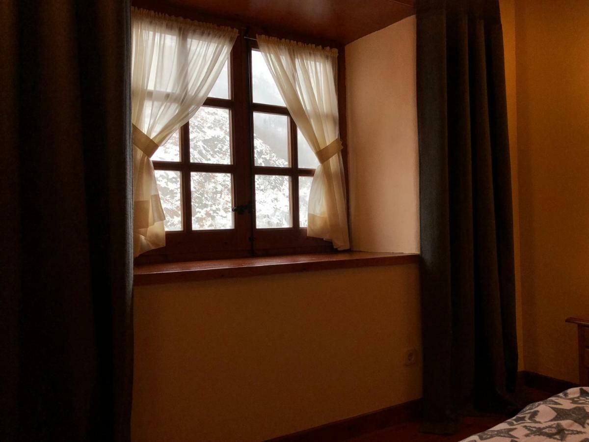 Casa De Piedra Con Encanto En El Bonito Pueblo De Bagergue Eksteriør bilde